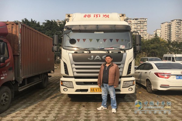 成都喜鵲物流運輸有限公司總經理周善終