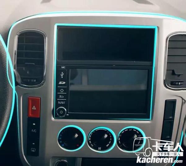 MP5、藍牙電話、倒車影像