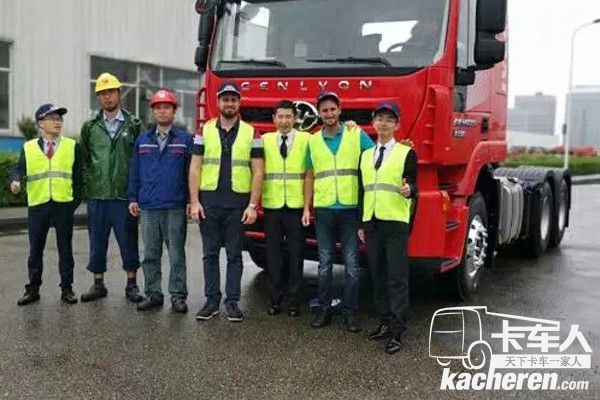 上汽紅巖走出國門