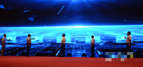 華菱星馬國六產品發布