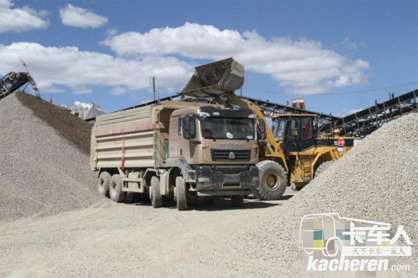 高原作業中的汕德卡