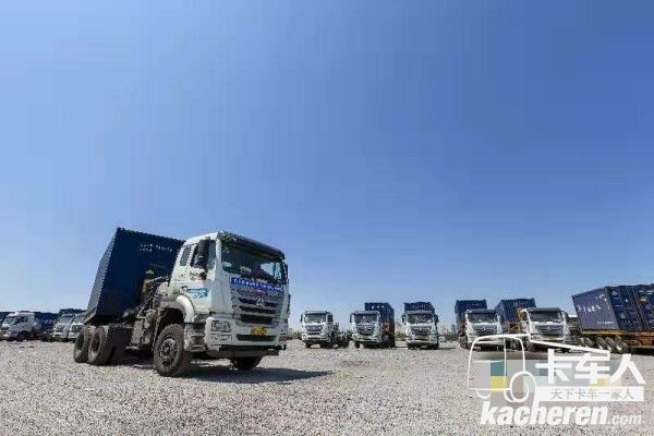 中國重汽豪瀚LNG在烏魯木齊坐穩市場