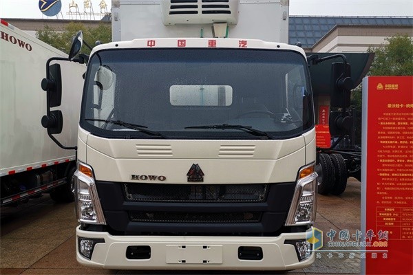 豪沃輕卡 統帥4x2冷藏車——城配王(福康2.8L國五機)