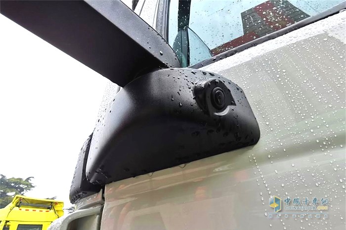 汕德卡四方位攝像頭，城市運營更安全