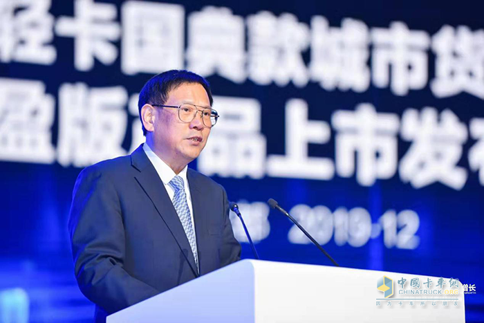 中國物流與采購聯(lián)合會副會長兼秘書長崔忠付