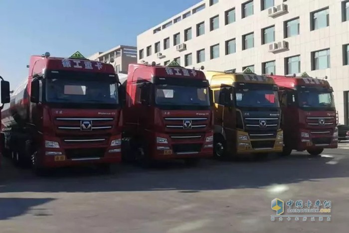 徐工重卡 漢風(fēng)G9 危化品運(yùn)輸車