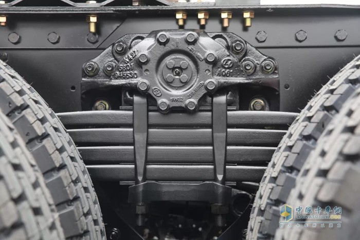 上汽紅巖 紅巖杰獅C6 牽引車 燃?xì)廛? height=