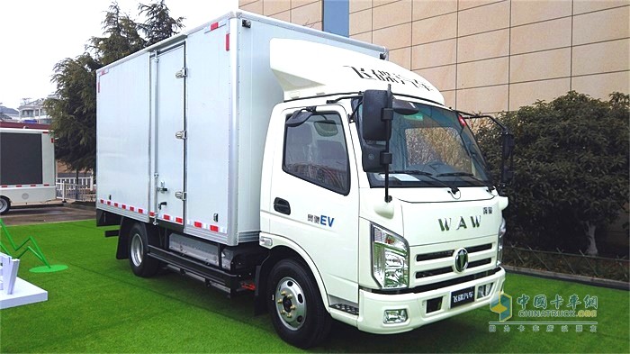 飛碟純電廂貨式貨車(chē)奧馳EV