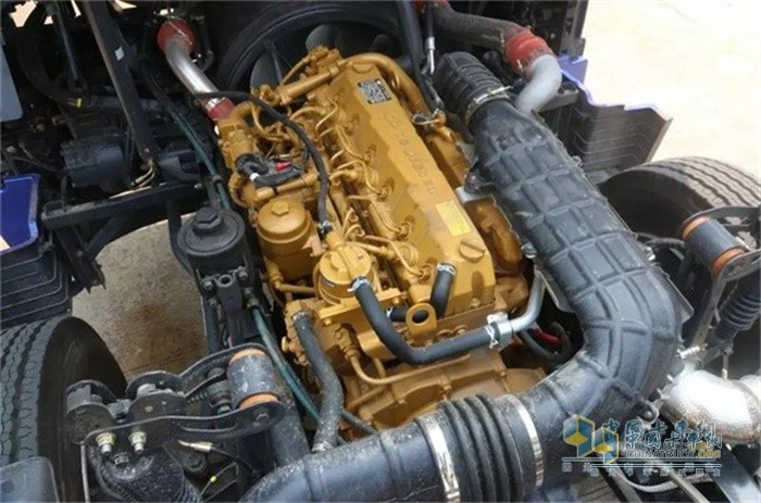 乘龍H5綠通載貨車(chē)的玉柴國(guó)六發(fā)動(dòng)機(jī)