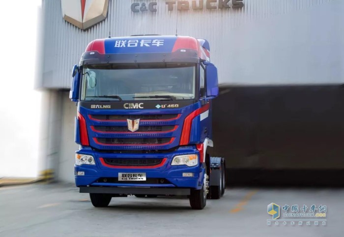 聯合卡車國六LNG牽引車