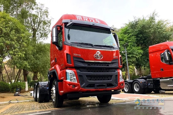 東風柳汽 乘龍H5 牽引車