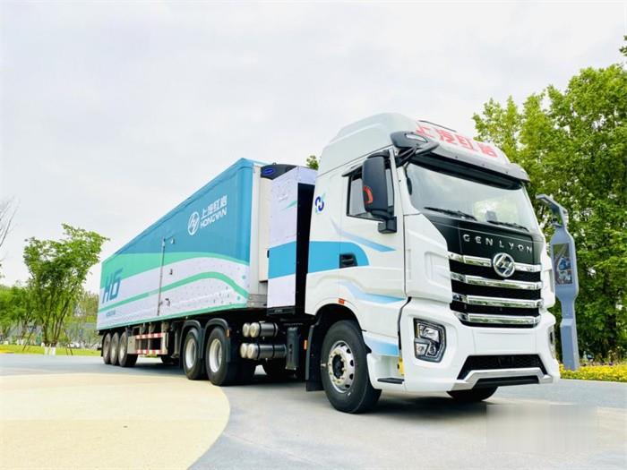 上汽紅巖 牽引車