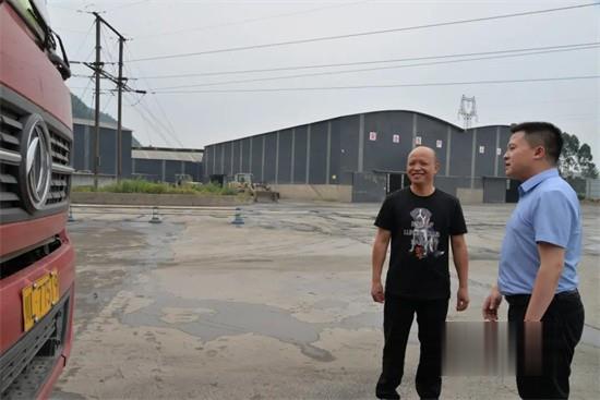 東風商用車  牽引車