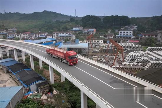 東風商用車  牽引車