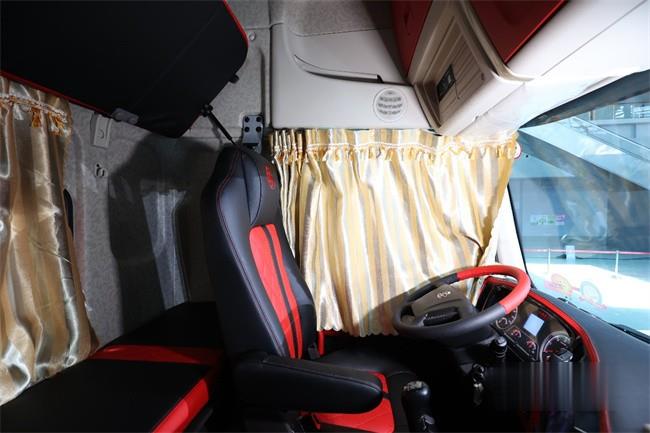 東風柳汽乘龍  房車