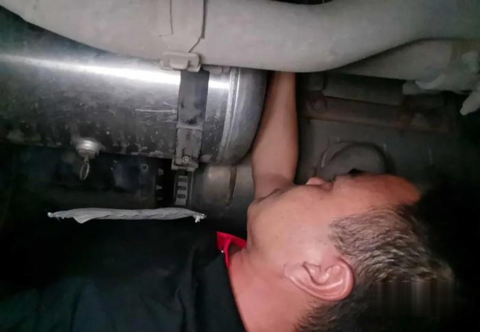 陜汽重卡,德龍X6000,牽引車