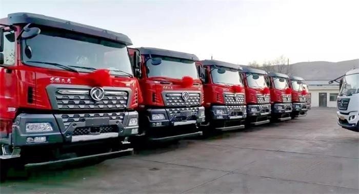 東風天龍KC自卸車