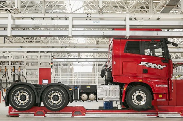 三一集團 智聯(lián)重卡產(chǎn)業(yè)園 整車批量下線