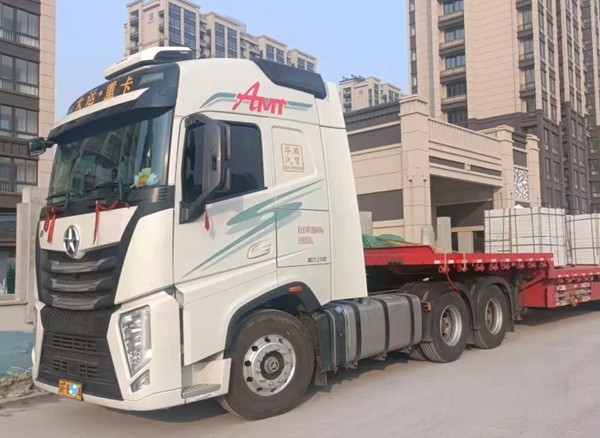 李師傅的大運V9 AMT國六高端重卡