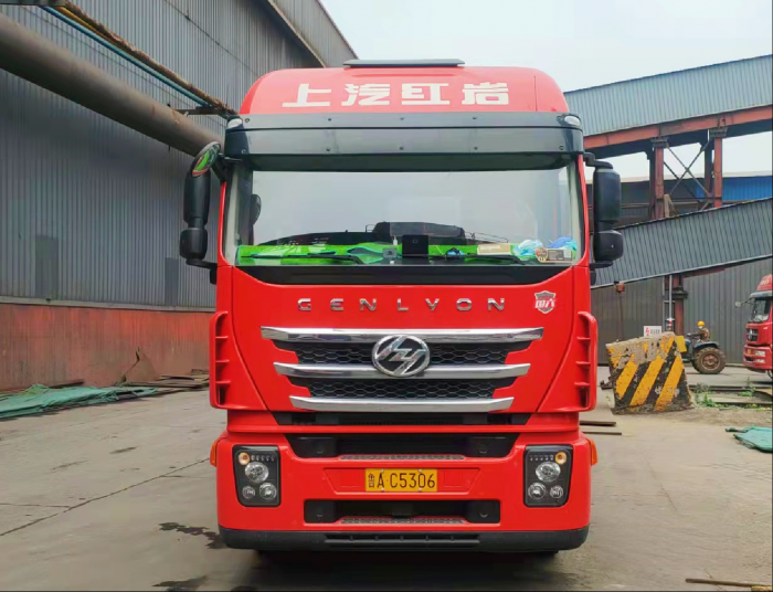 馬師傅的紅巖杰獅C6牽引車(chē)