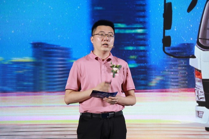 中國重汽集團濟南輕卡銷售部副總經理曹善奎