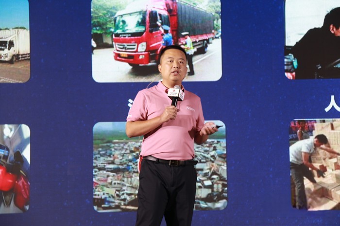 中國重汽集團濟南輕卡銷售部產品部副經理王厚乾