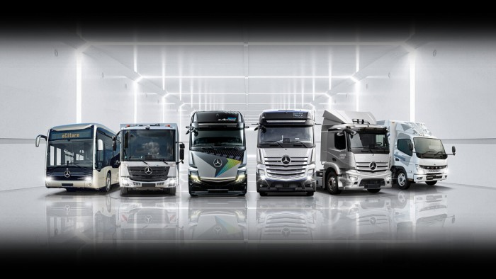 奔馳卡車來(lái)了！