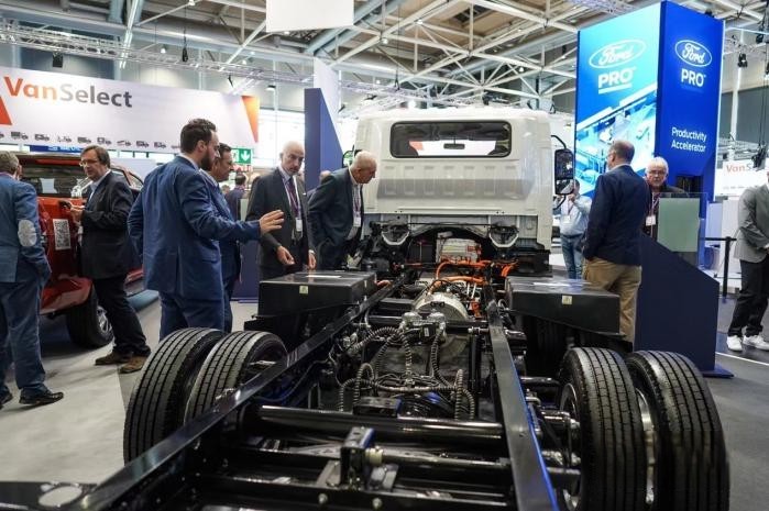 上汽輕卡純電產品亮相漢諾威 以歐盟標準展現品牌技術實力