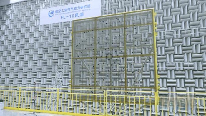 國內(nèi)首例重卡實車氣動聲學(xué)風(fēng)洞試驗