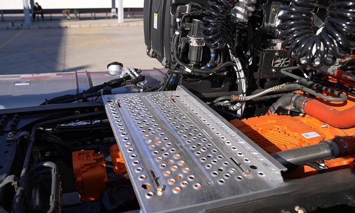 歐曼重卡發動機