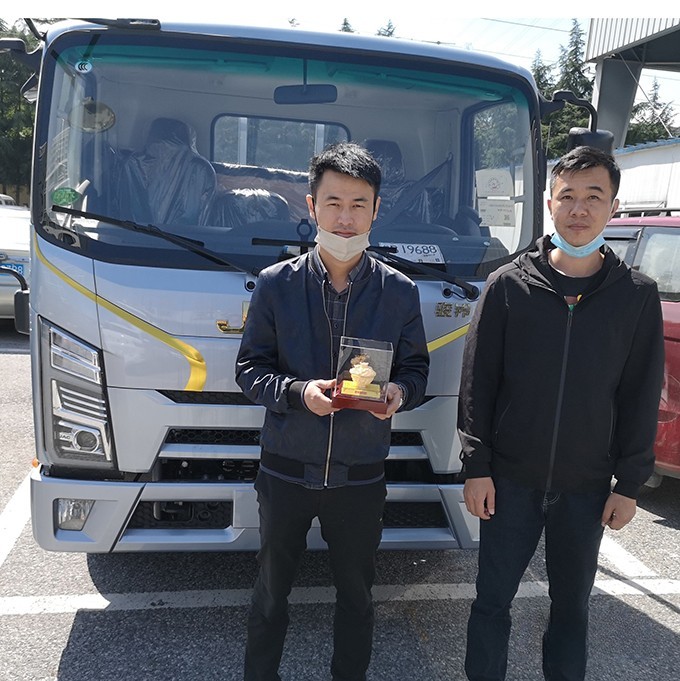 駿鈴汽車，駿鈴V5，駿鈴金飯碗