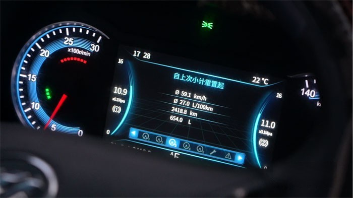 “‘油’口皆碑 ‘贛’線暢行，國六油品長途干線實測活動”