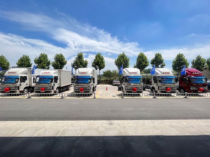 帥鈴寬帥王還搭載了安徽康明斯E2.5發(fā)動(dòng)機(jī)