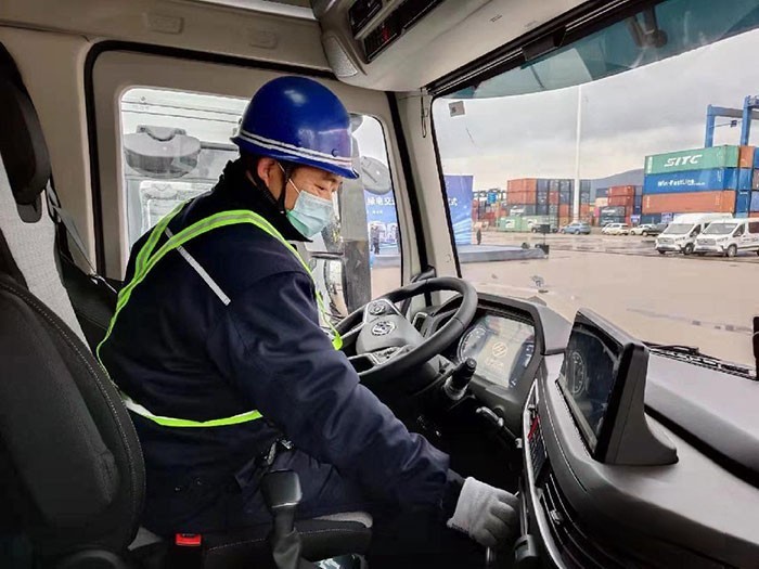 上汽紅巖新能源堅持充電、換電、氫燃料多技術路線并行