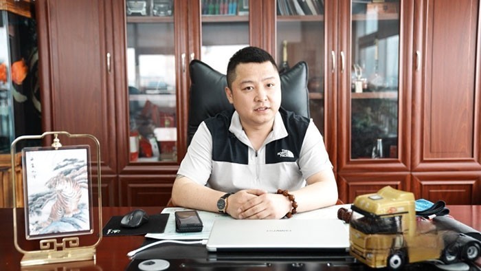 山東西海岸利達(dá)物流公司負(fù)責(zé)人王泓久