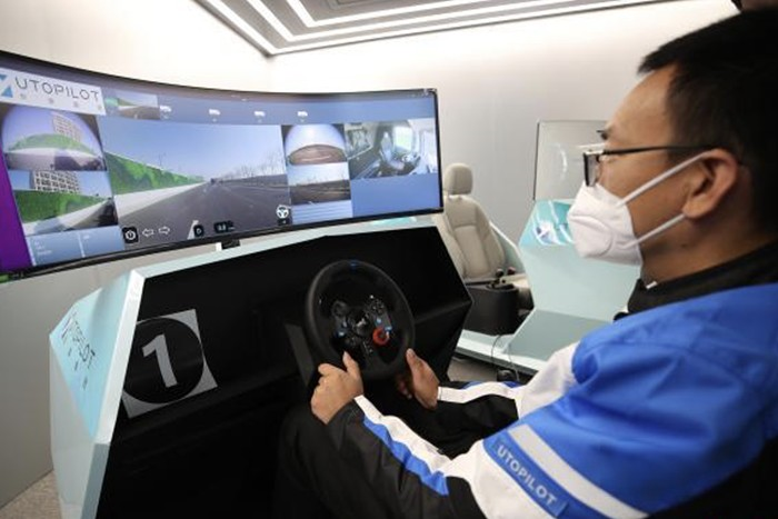 洋山港：智能重卡無人駕駛邁向常態化運營