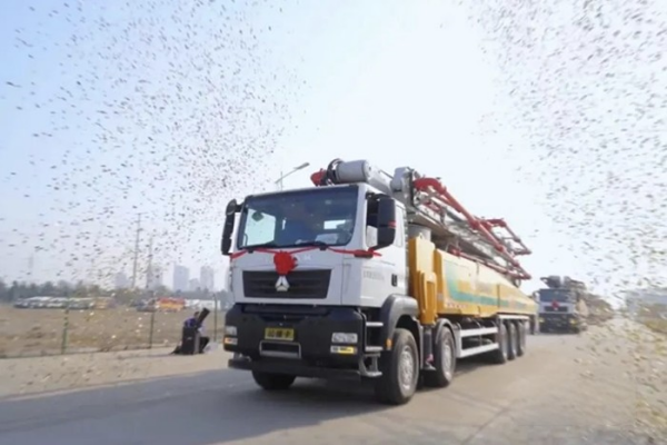 “卯”勁起航！徐工大米數泵車數臺齊發