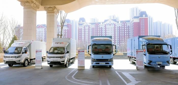 藍擎新能源輕卡正式亮相 賦能智慧運力新生態