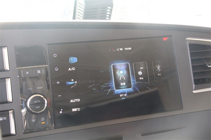 被譽為“資源運輸多面手”,歐曼GTL至尊版強在哪?