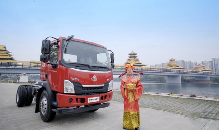 健康開工 逸起創富,這個開工節,乘龍與卡友一起開財“運”!