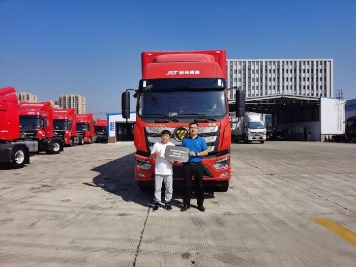 引領高端中卡不斷向前 歐航R pro自動擋中卡2.0閃耀信賴舞臺！