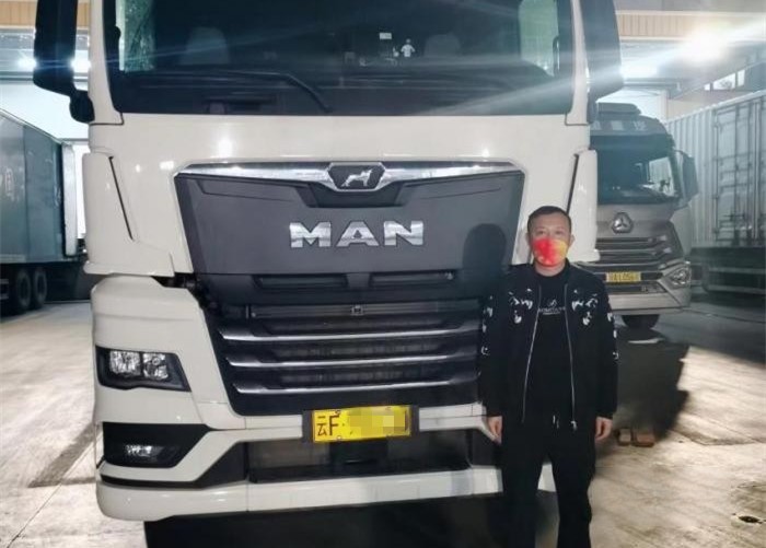 以品質贏未來 全新曼恩TGX斬獲“2023年度值得用戶信賴可靠運輸牽引車”大獎