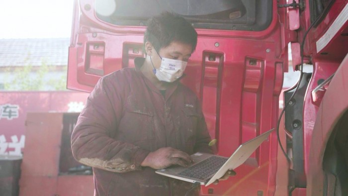 致富路上最強搭檔，江淮跨越K7助力馬老板馳騁快運