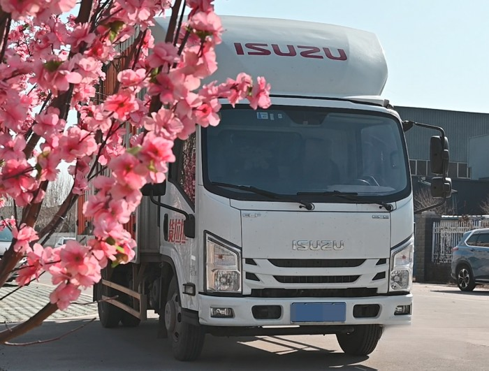 吹響春耕號(hào)角,江西五十鈴翼放輕卡農(nóng)資運(yùn)輸助農(nóng)忙