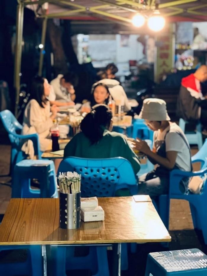 新長安睿行M60強力加持，“燒烤一哥”的生意更紅火了