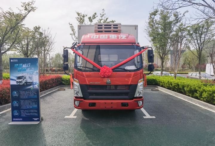 專用底盤+場景定制 中國重汽HOWO輕卡雪豹系列冷藏車實現多工況覆蓋