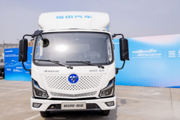 新能源城配首選，歐馬可智藍榮獲“金熊貓”年度銷量車TOP獎！