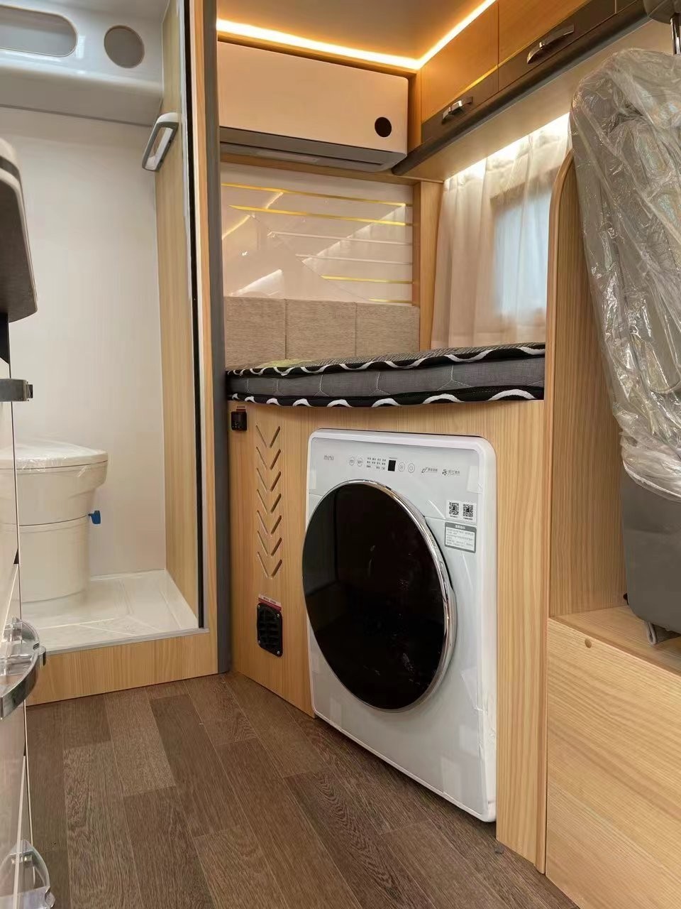 開著奧鈴M卡房車出發，享受美好Vanlife