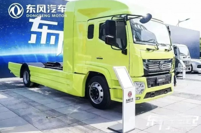 愛了愛了！快來(lái)圍觀東風(fēng)科技創(chuàng)新周上的超燃輕卡