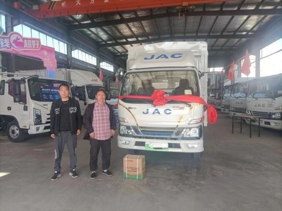 從事貨運二十年 “老大哥”選擇混動1號·駿鈴聚寶盆！